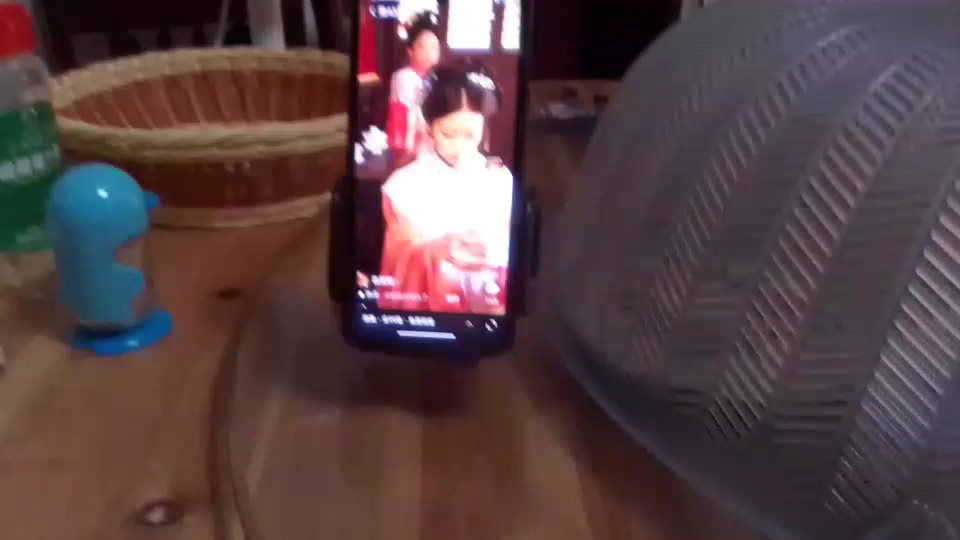 看一下我老妈看的东西。