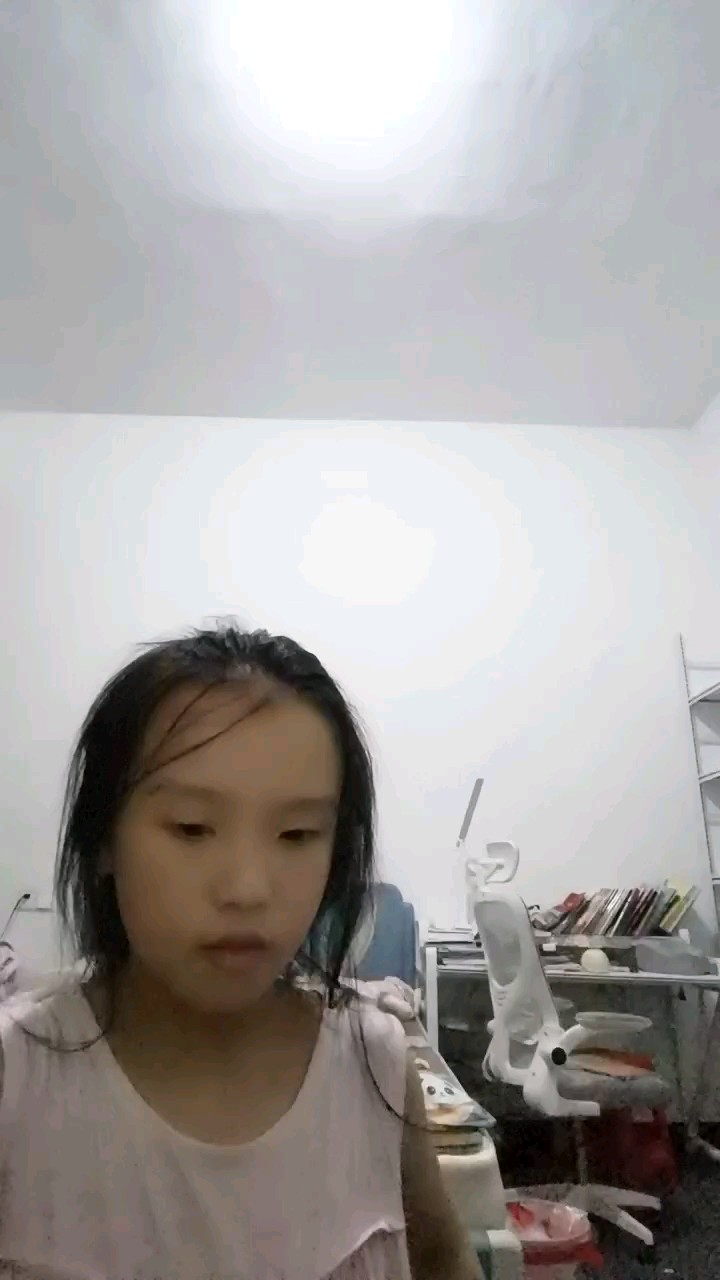 只会一点点😭，可不可以点个小花💐？