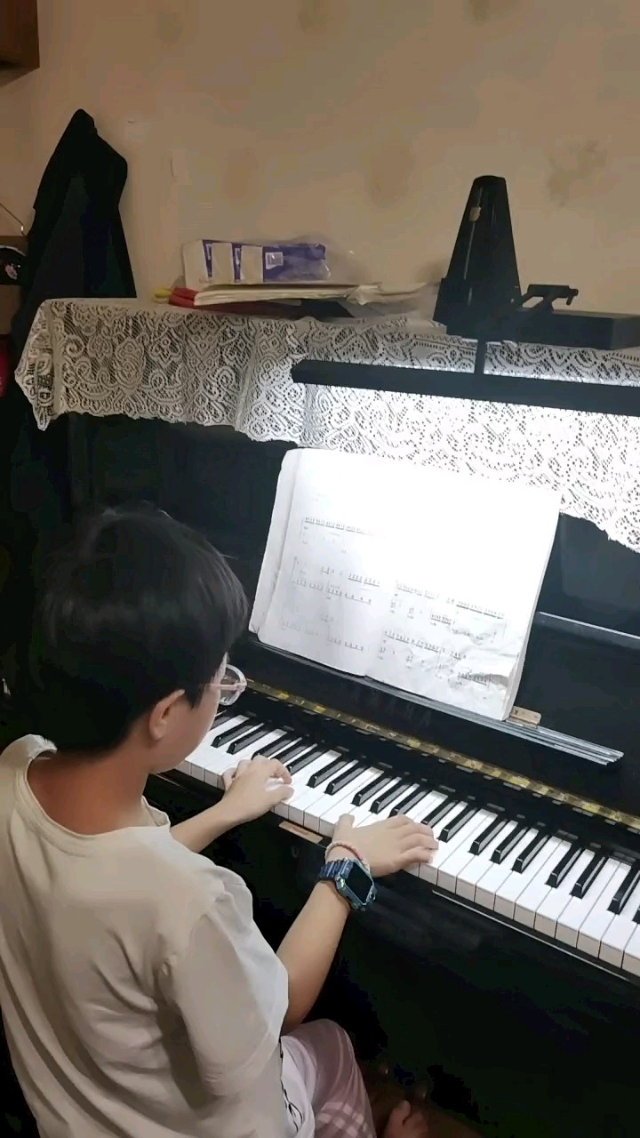 水边的阿狄丽娜 EMILY