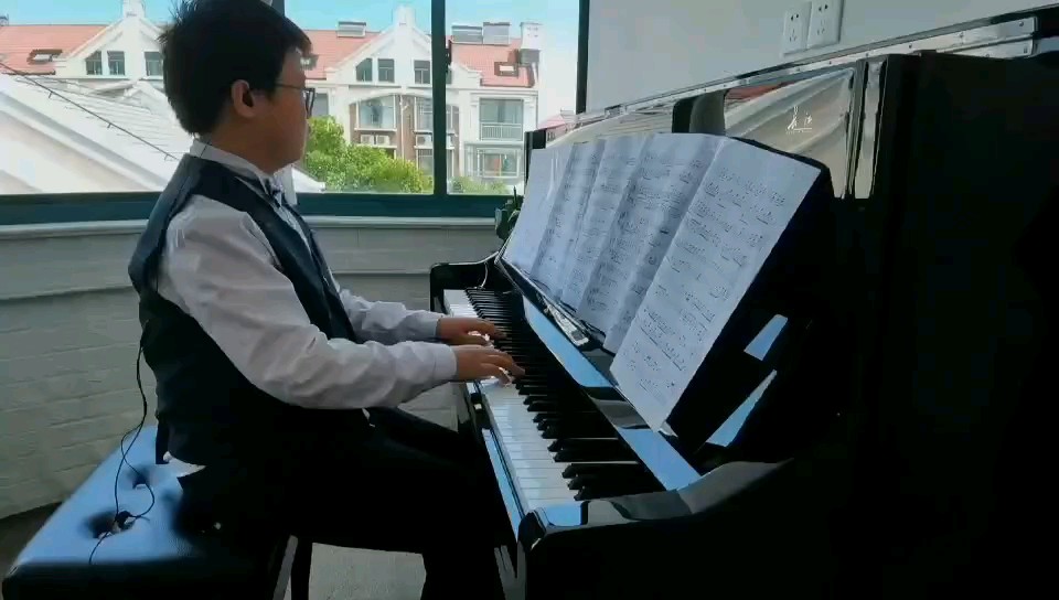 😜😜😜，第一次演出！！！