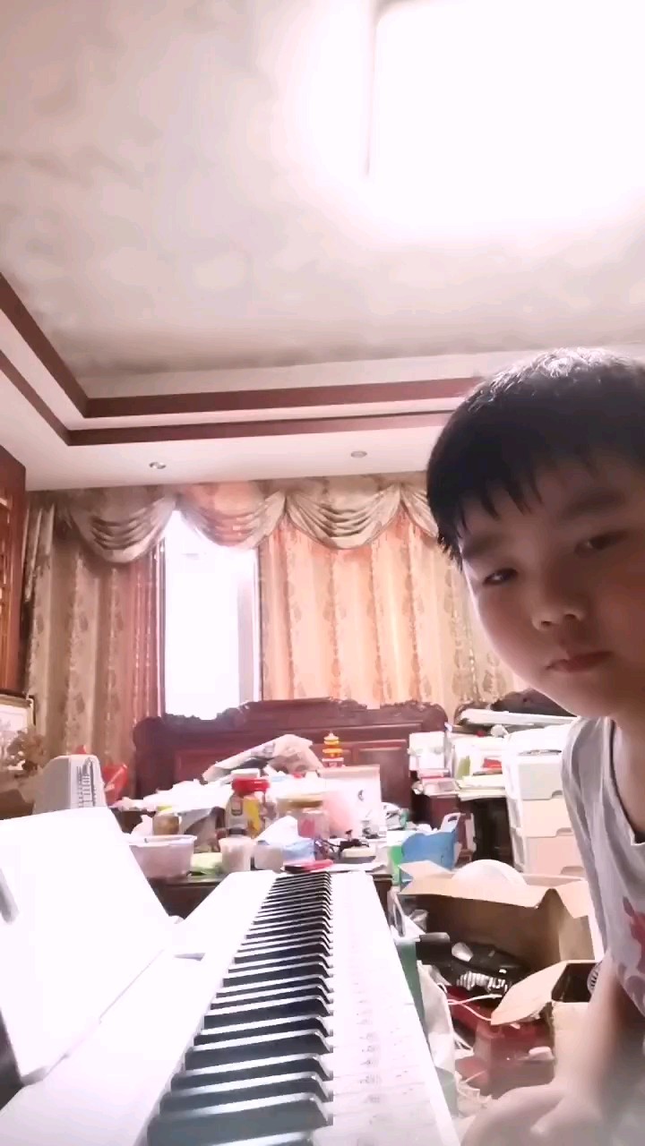 第一次拍视频，请不要投诉