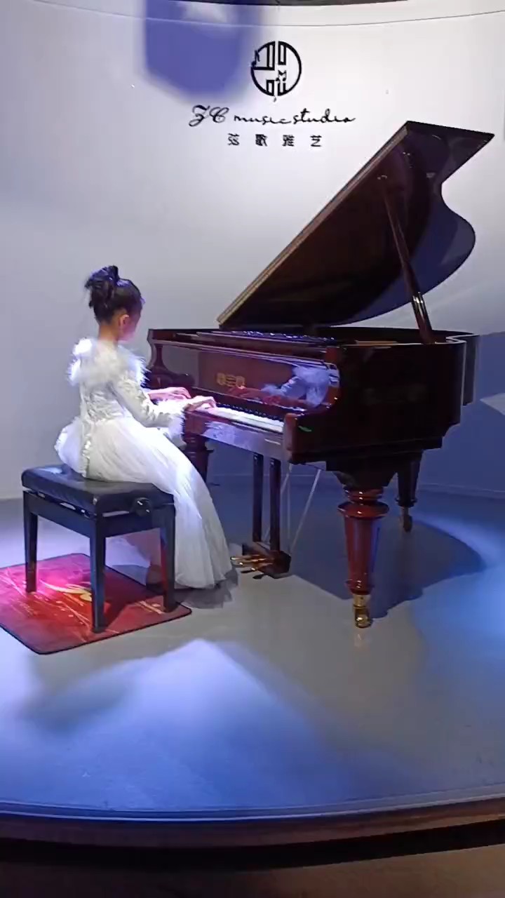 钢琴会演奏曲目！