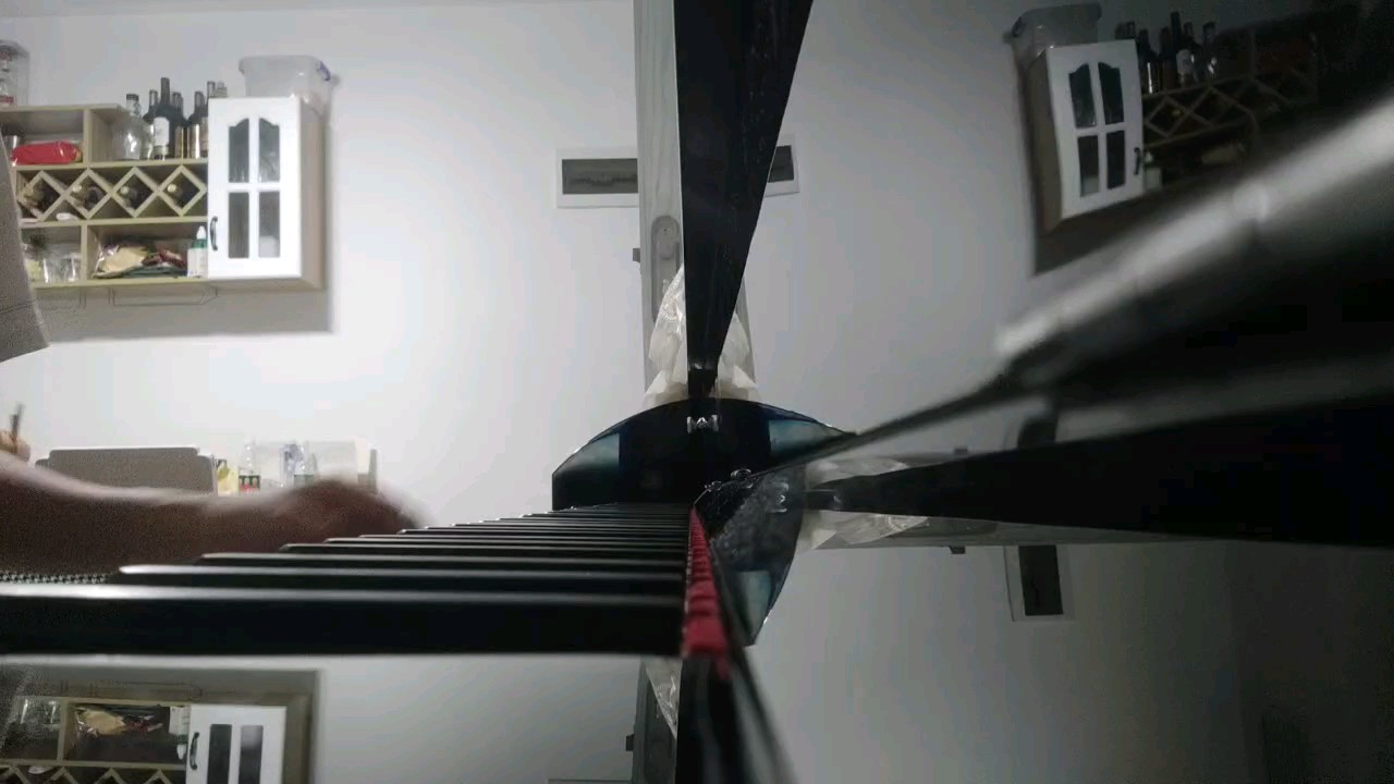 有點小瑕疵，第一次發(fā)視頻可以給點????嗎求求了??