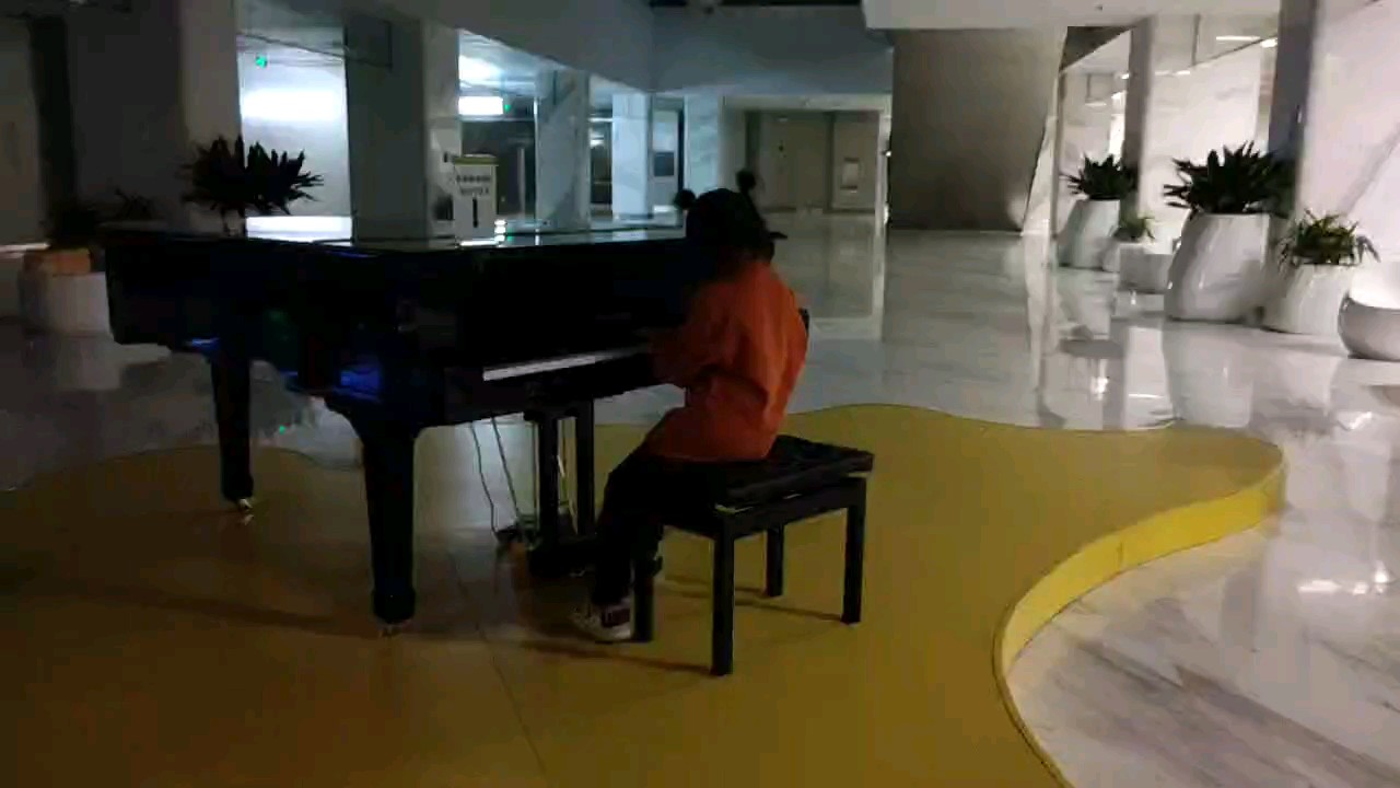 乌苏里船歌