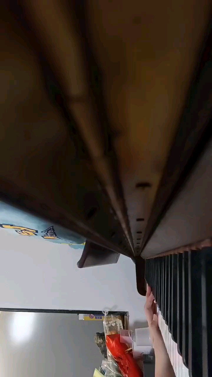 歌曲串烧~
请欣赏，不喜勿喷