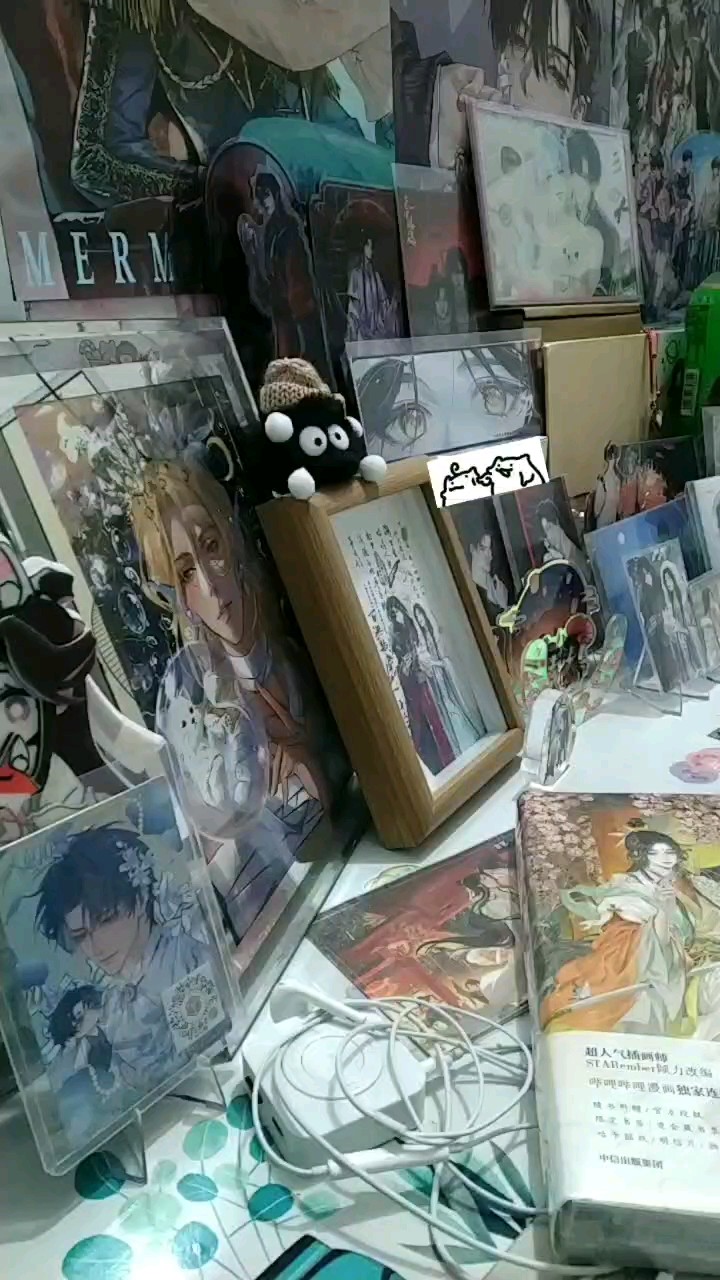 没有画面，是自己的书桌