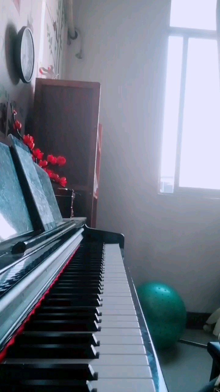 一个美好的下午，装满着和ta数不清的秘密……
