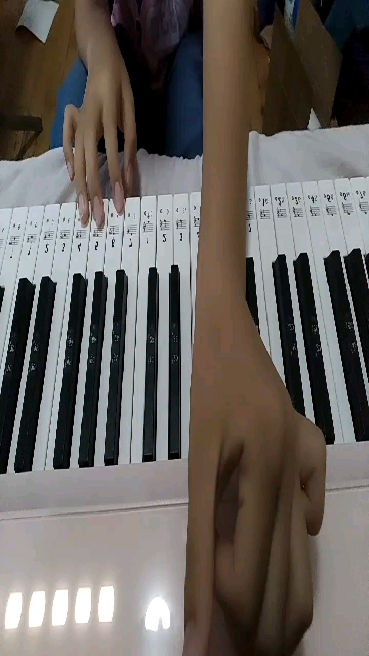 刚学一个月，不要骂我，求求了。
