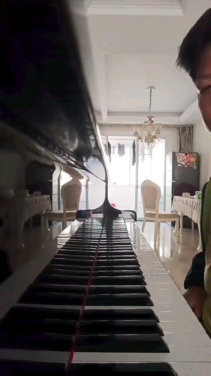 三天的练习成果，如果有错音的话，请在评论区说出来哦，谢谢😊