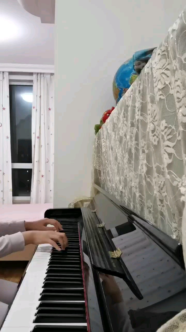 这首曲子特别好听，我推荐给大家😊😊😊