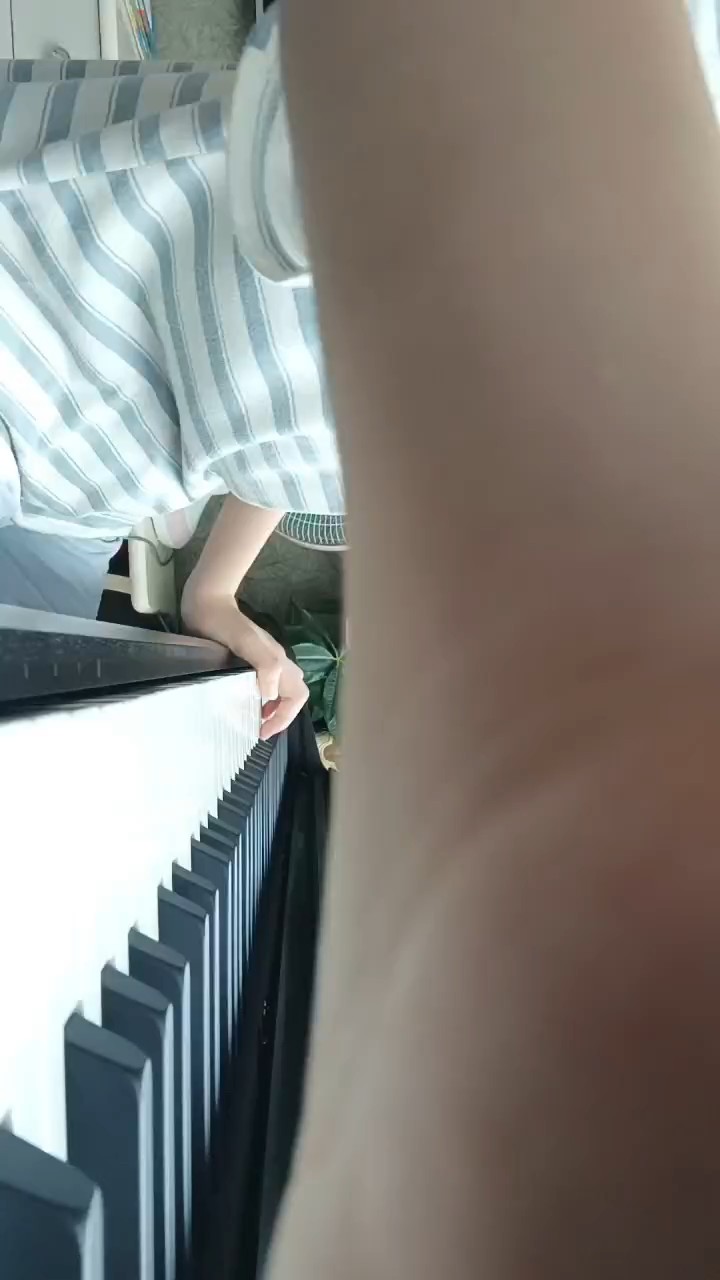 持续练习中，欢迎点评哦！