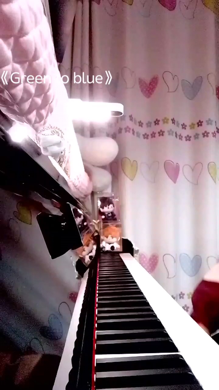 嘿嘿第一次在虫钢上发视频，氵 我没充会员，要交友🉑去小叶子