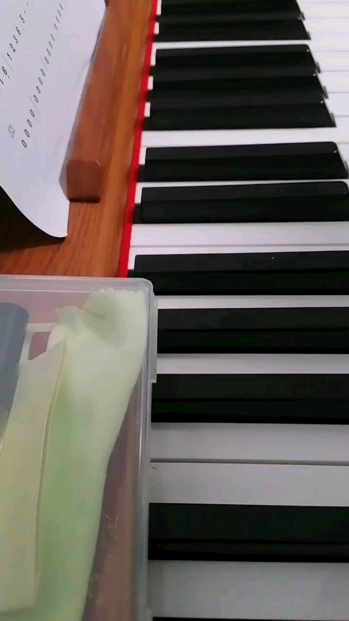 中间有一段弹错了