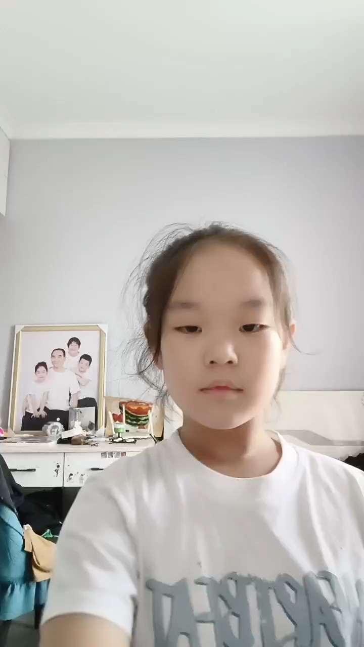 刚练几天，不太熟，中间有一点点磕磕绊绊