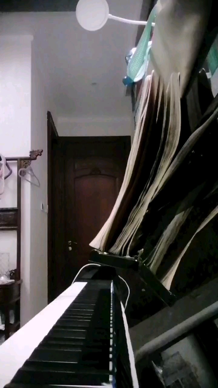 别得意，等下把你打傻去