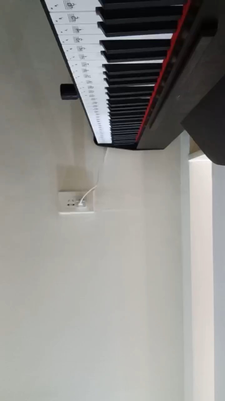 我钢琴到了，看音色
行吗，你们来给我评评