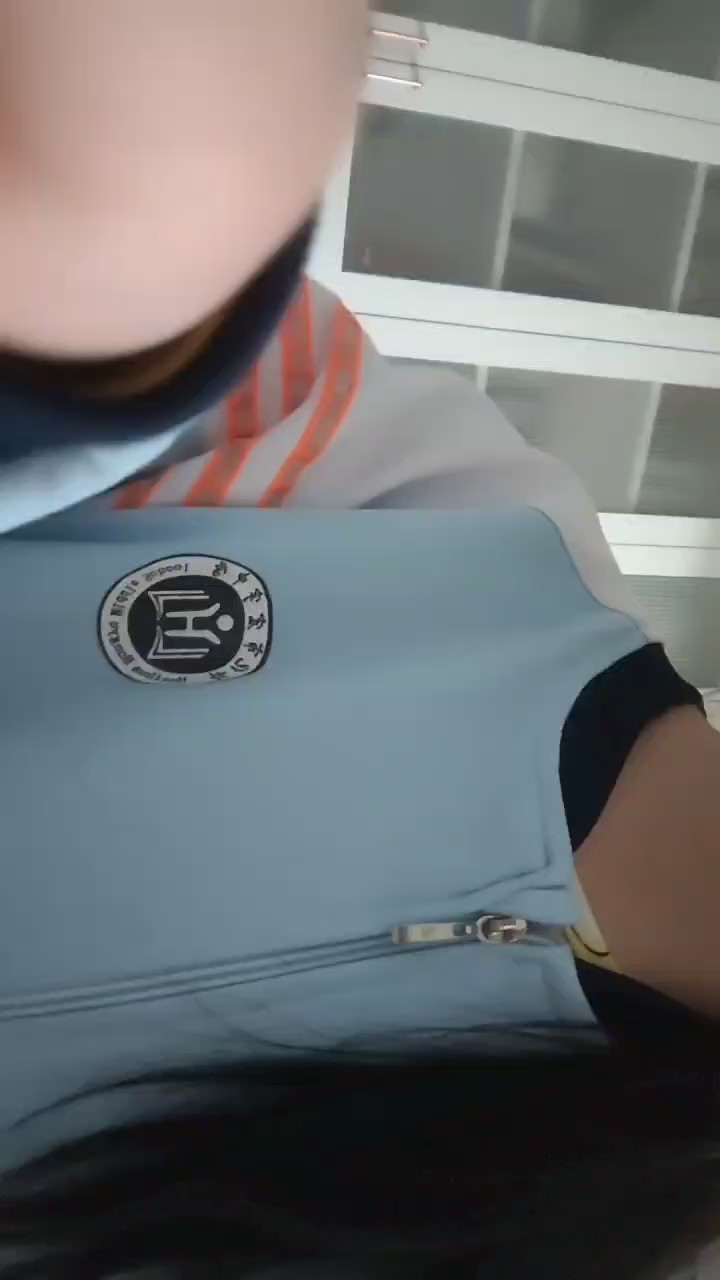 有一点小问题希望大家不要介意呀～😊新人第一次拍，条件不好😭