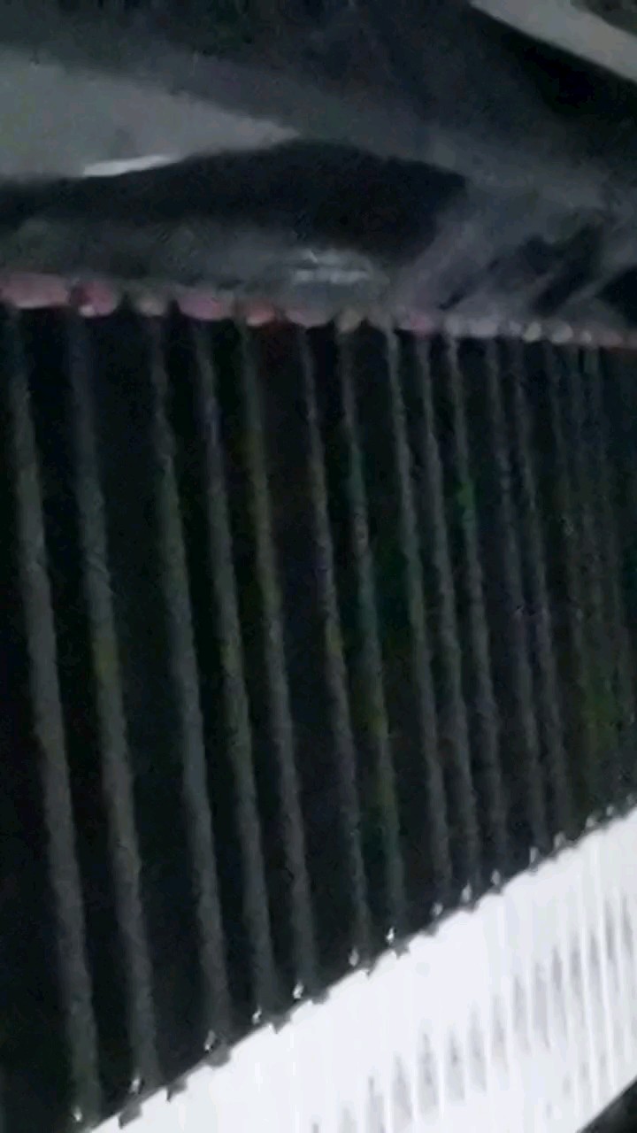 钢琴老师让弹的曲子太没意思了，自己弹了个诀别书。（⌒▽⌒）后面真的忍不住弹的有点快。