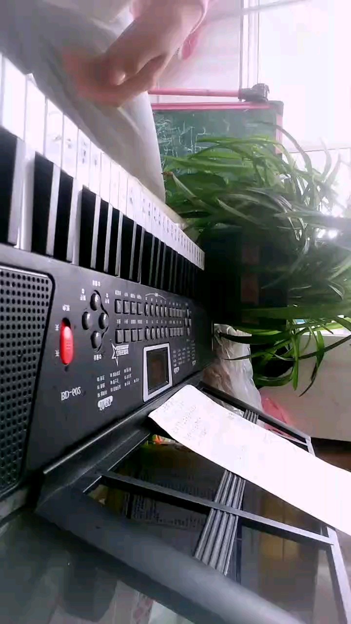 弹的是【最初的记忆】