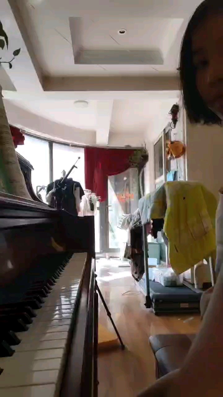有点手忙脚乱