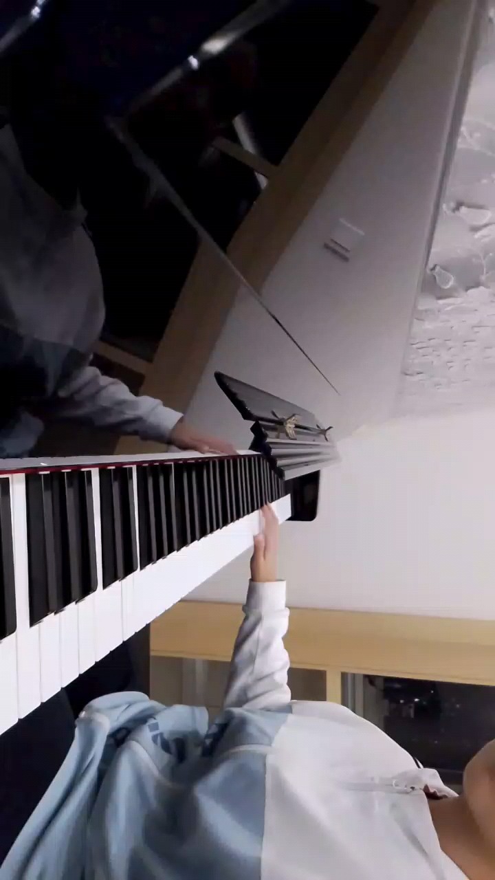 第一次发,还是改不了一激动脑袋就前倾😄有点错音,不喜勿喷哈