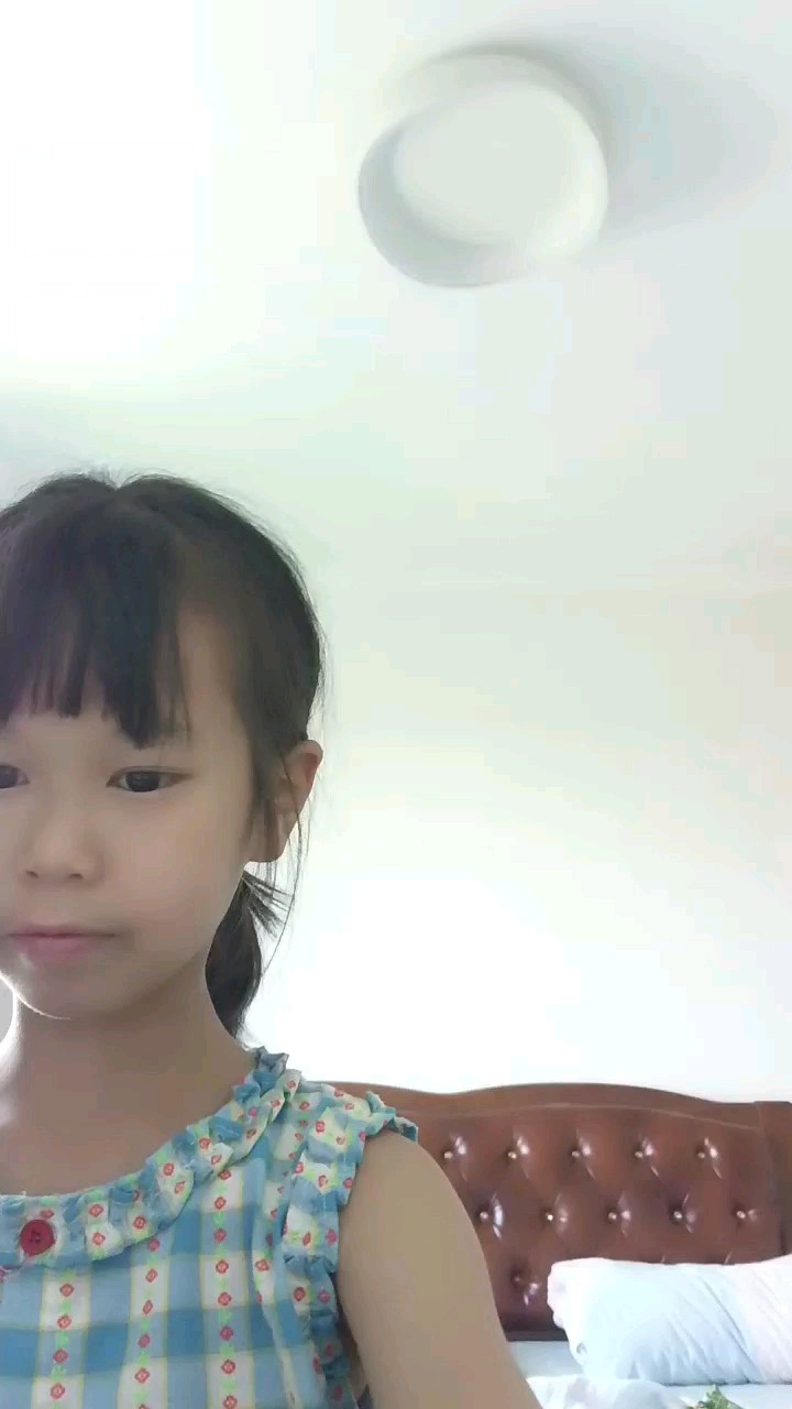 弹的稍微有一点点卡，我试了好多遍才录好。