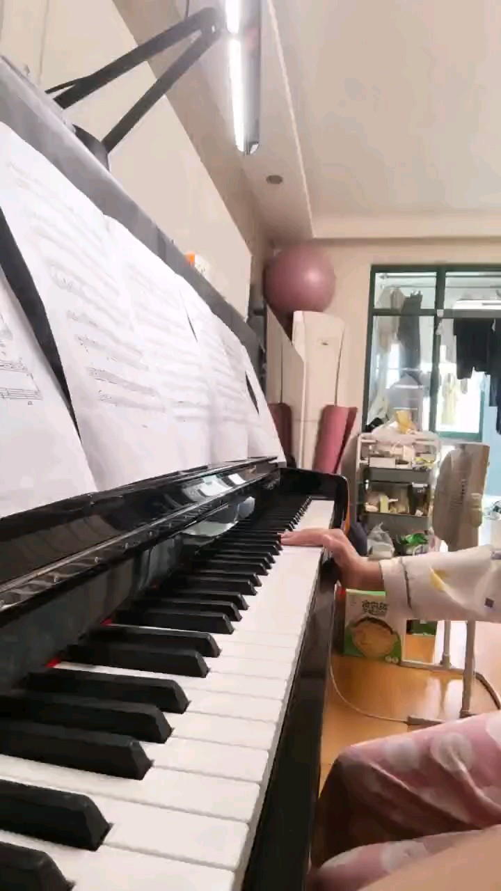 完整版，才练一个星期，有不好的地方，嘻嘻😁