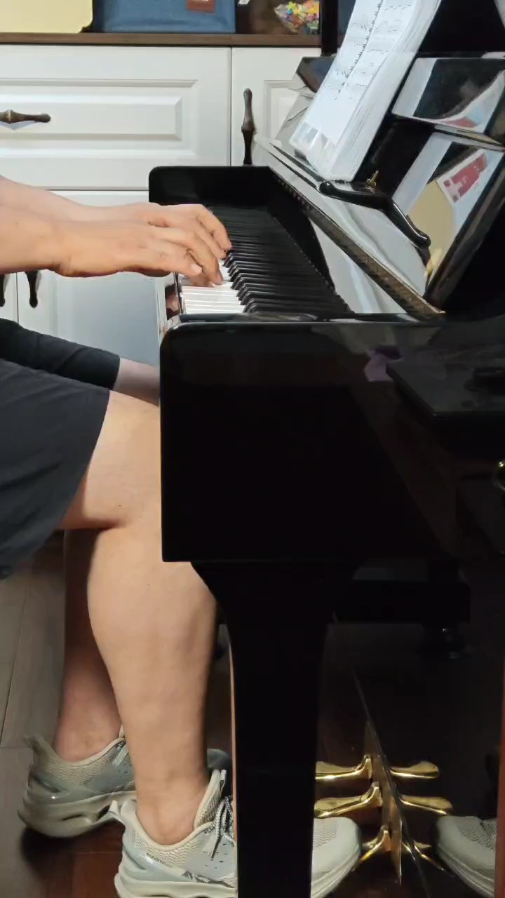 用心练琴