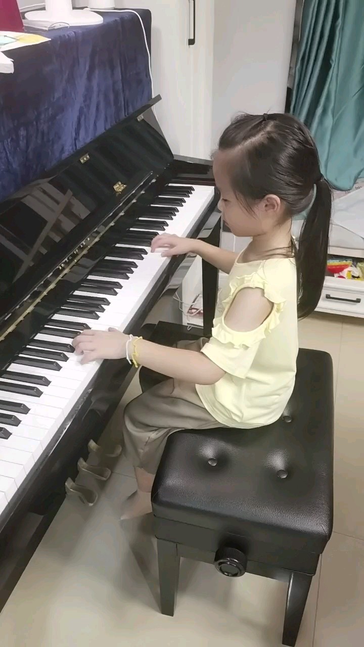 希望大家多多指点