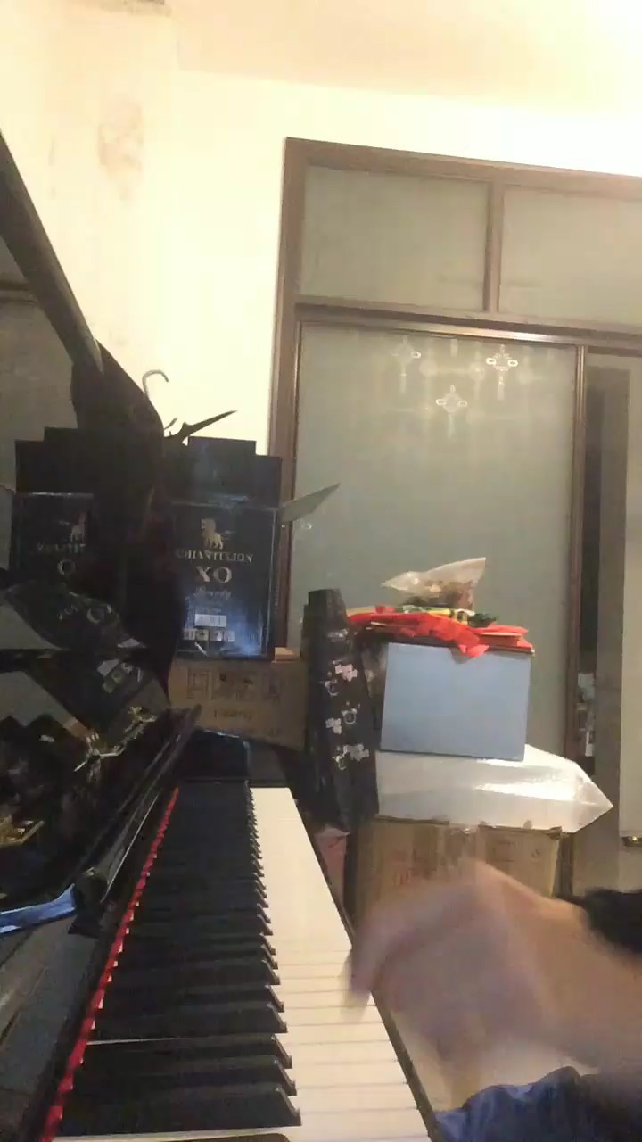 emmm，生活很艰辛，但是呢，还是要坚持下去，加油！丞哥，无处不在~