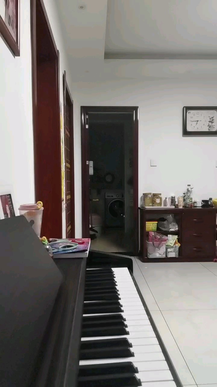 这是试着录的好几次的成果还是有一点点错音请原谅一下。