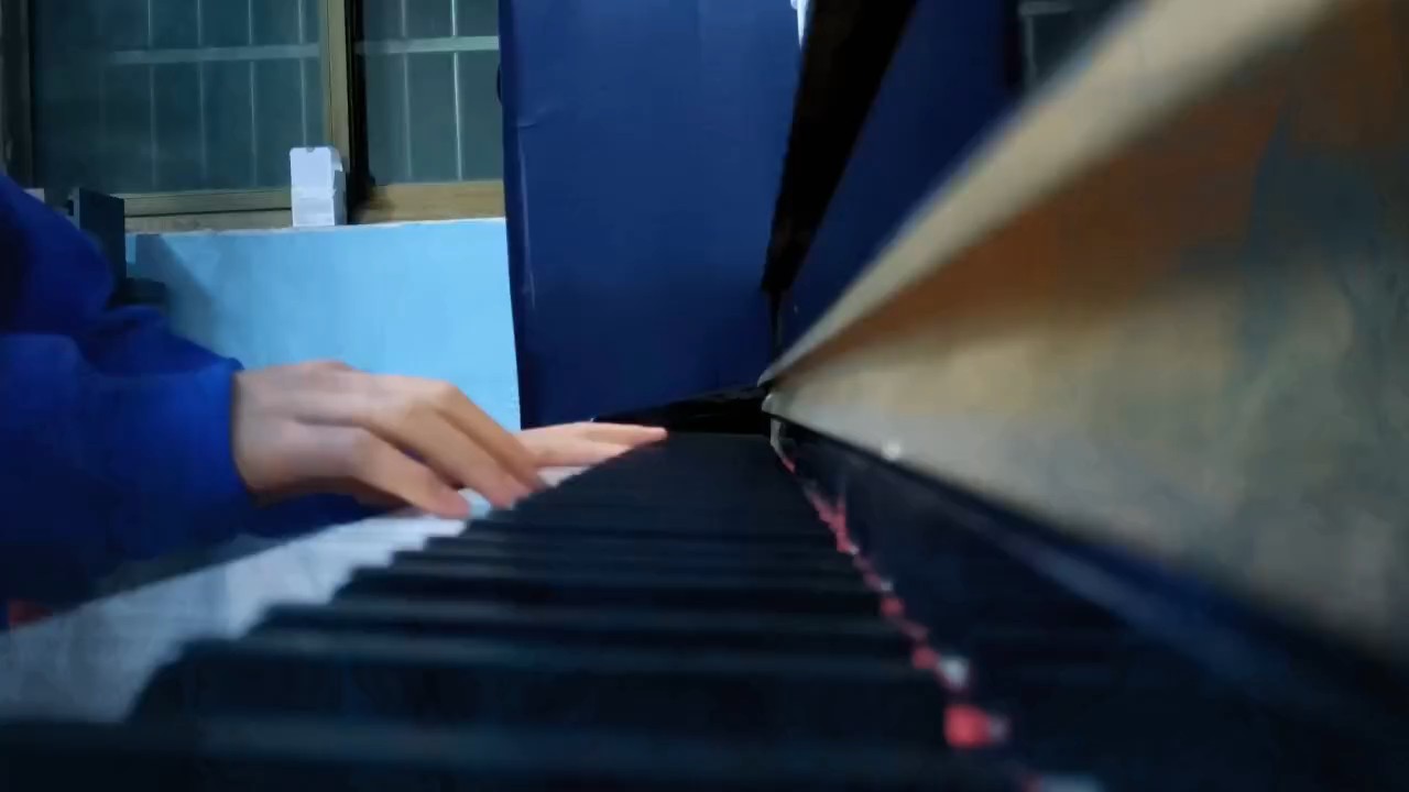我一脚踏空～