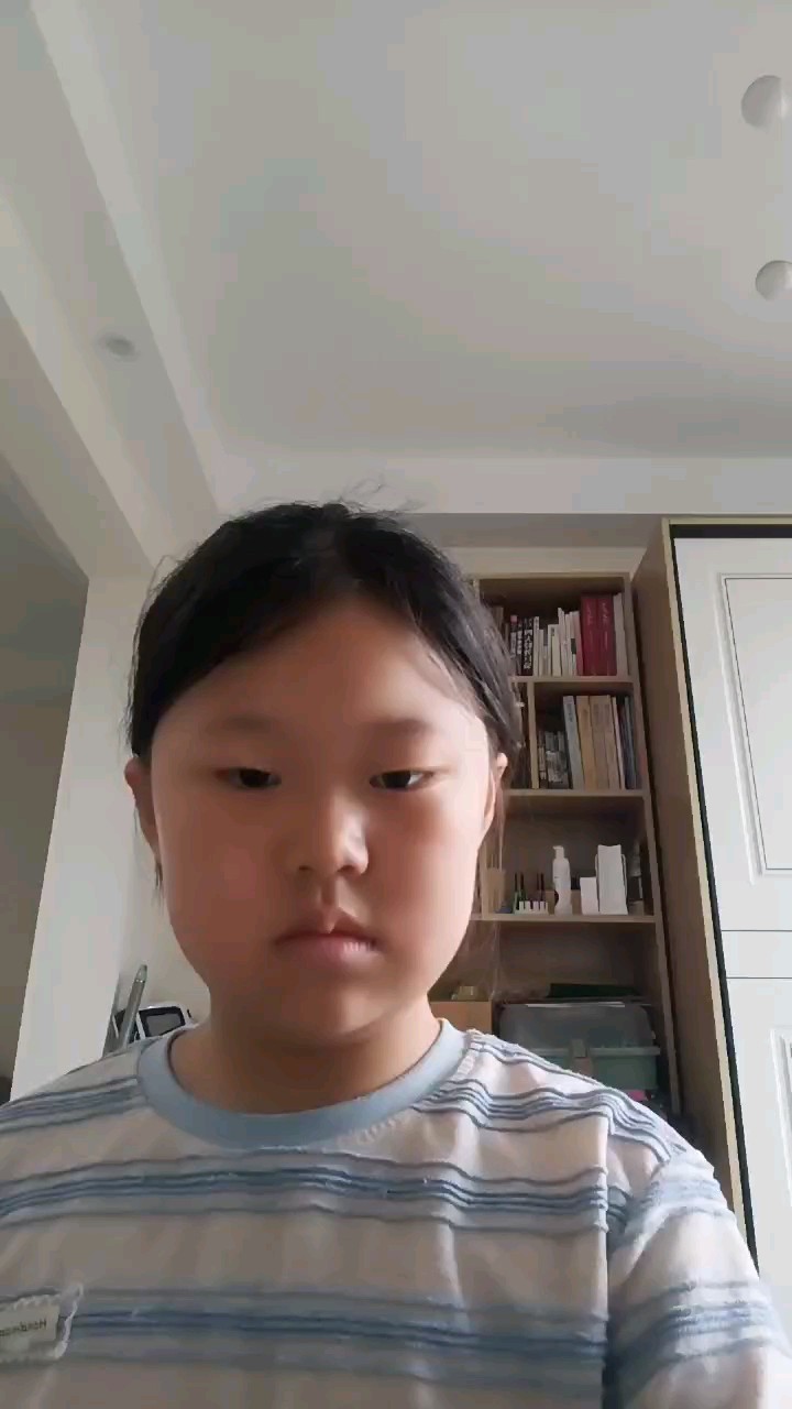 资料学了很久，然后呢？里边练习的比较简单，练习主要就是双手配合，