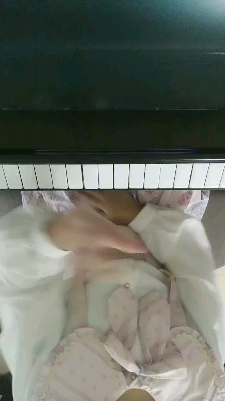 弹错了一个小部分，请原谅哈。