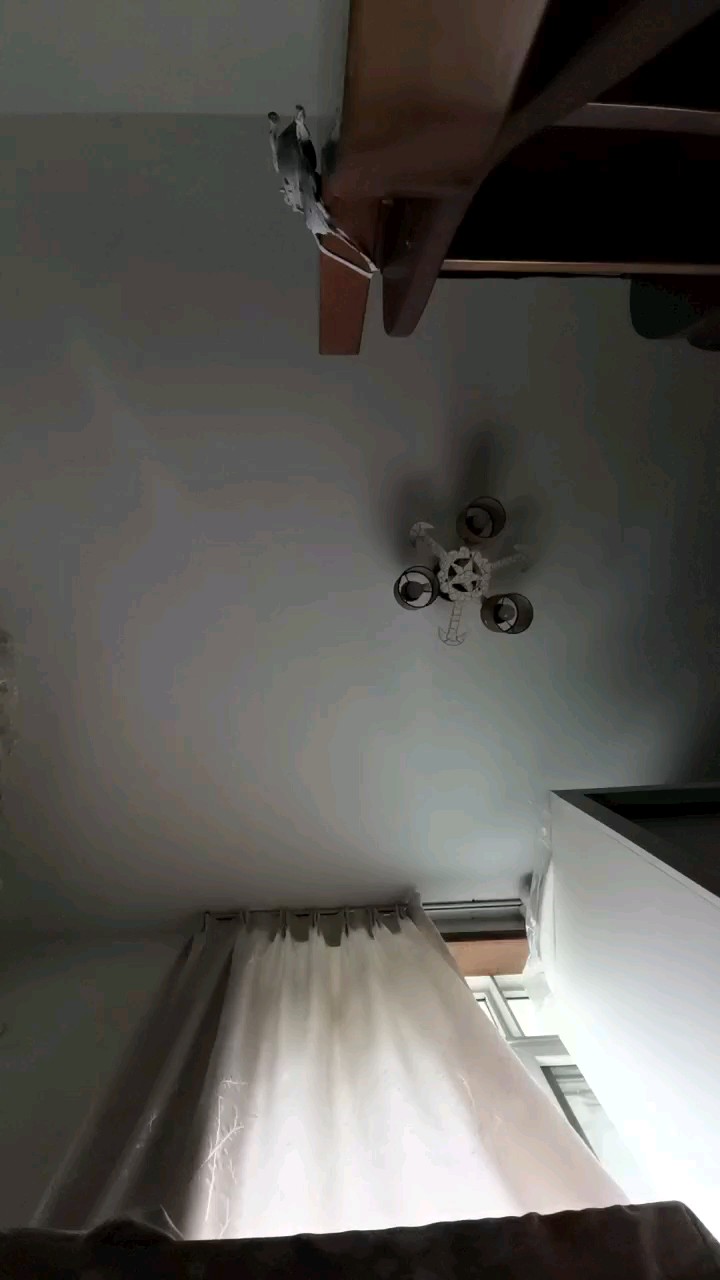 有点紧张，左手后面漏了几个音。