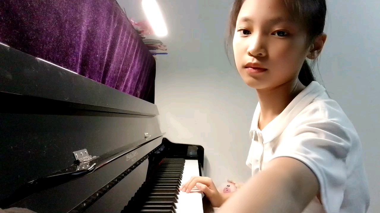 暑假的时候拍的，不喜欢可以划走哦