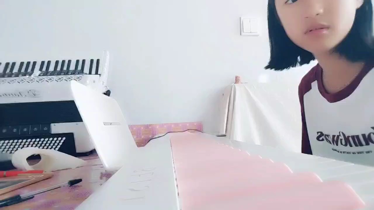 花之舞 葬花 秋日私语 Komerebi