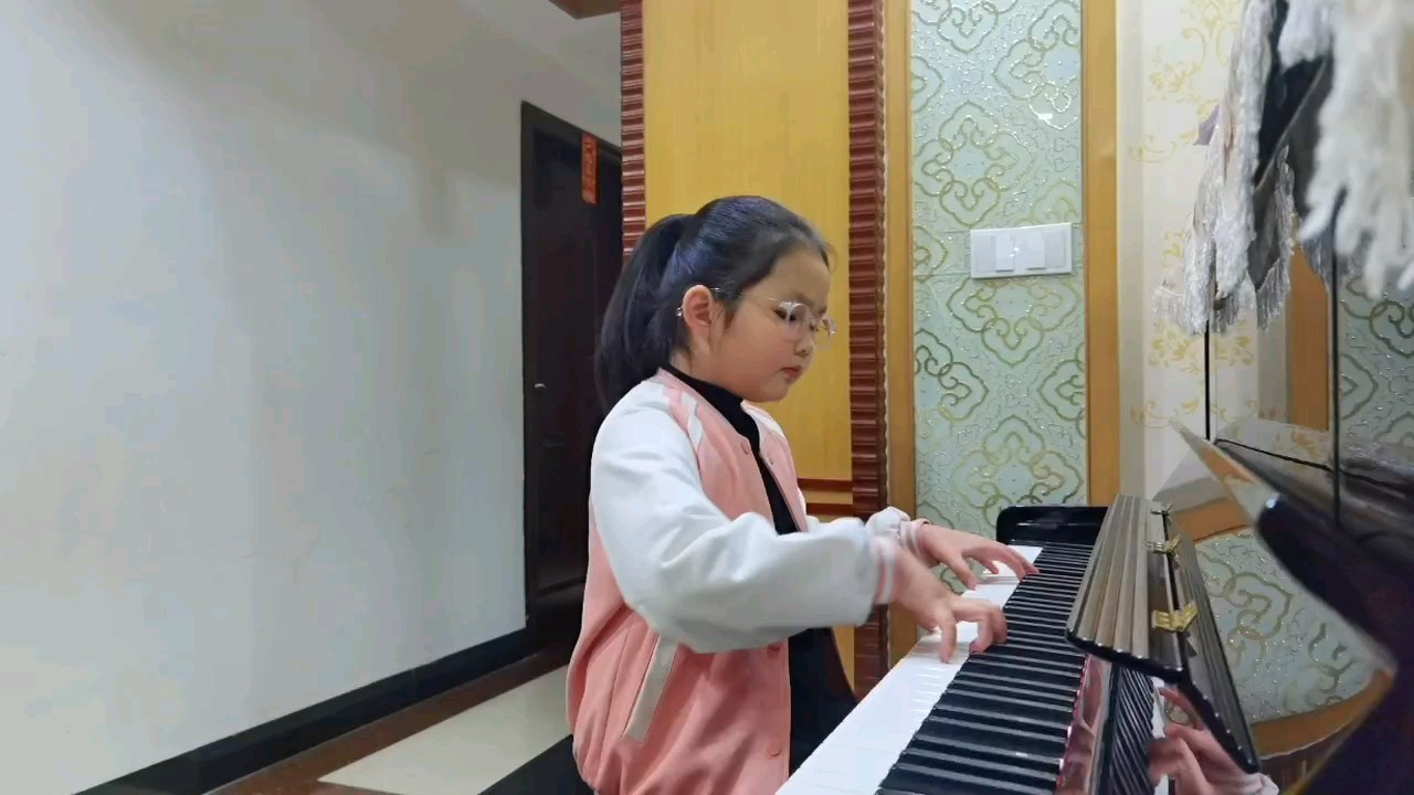 一首《卡农》送给大家，祝天天好心情！