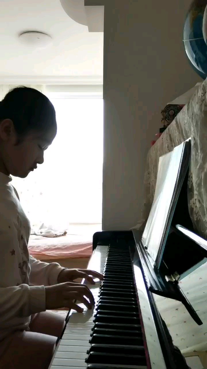 练了这么久，终于练好了😊