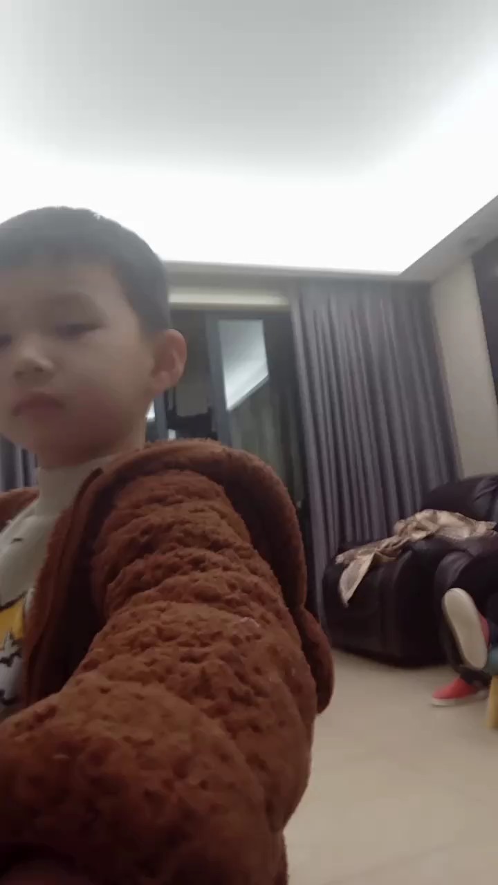 第一句很好听，有点像上学铃声