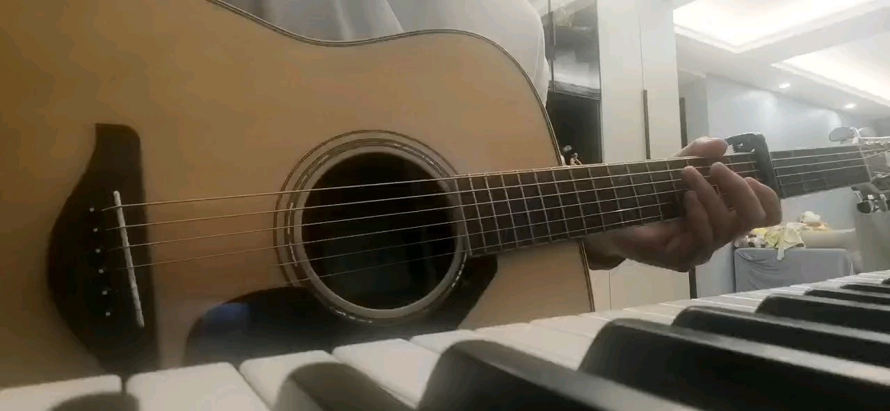 当流星划过，转瞬即逝，但成了永恒