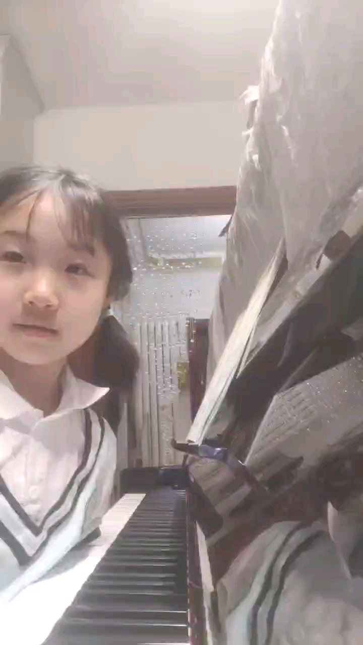 小汤3，这个乐曲很快乐，欢快。