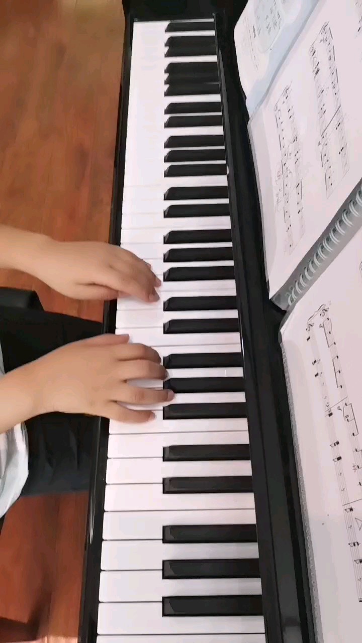 有点小错误，下次努力