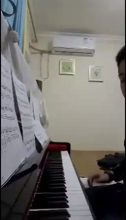 音质有点儿差。请包容一下吧~顺面提点建议~😜