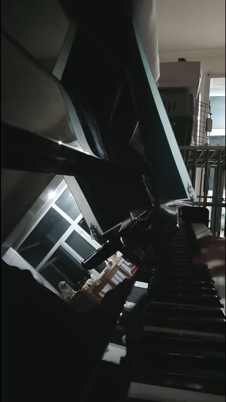 穿过旷野的风~你慢些走~