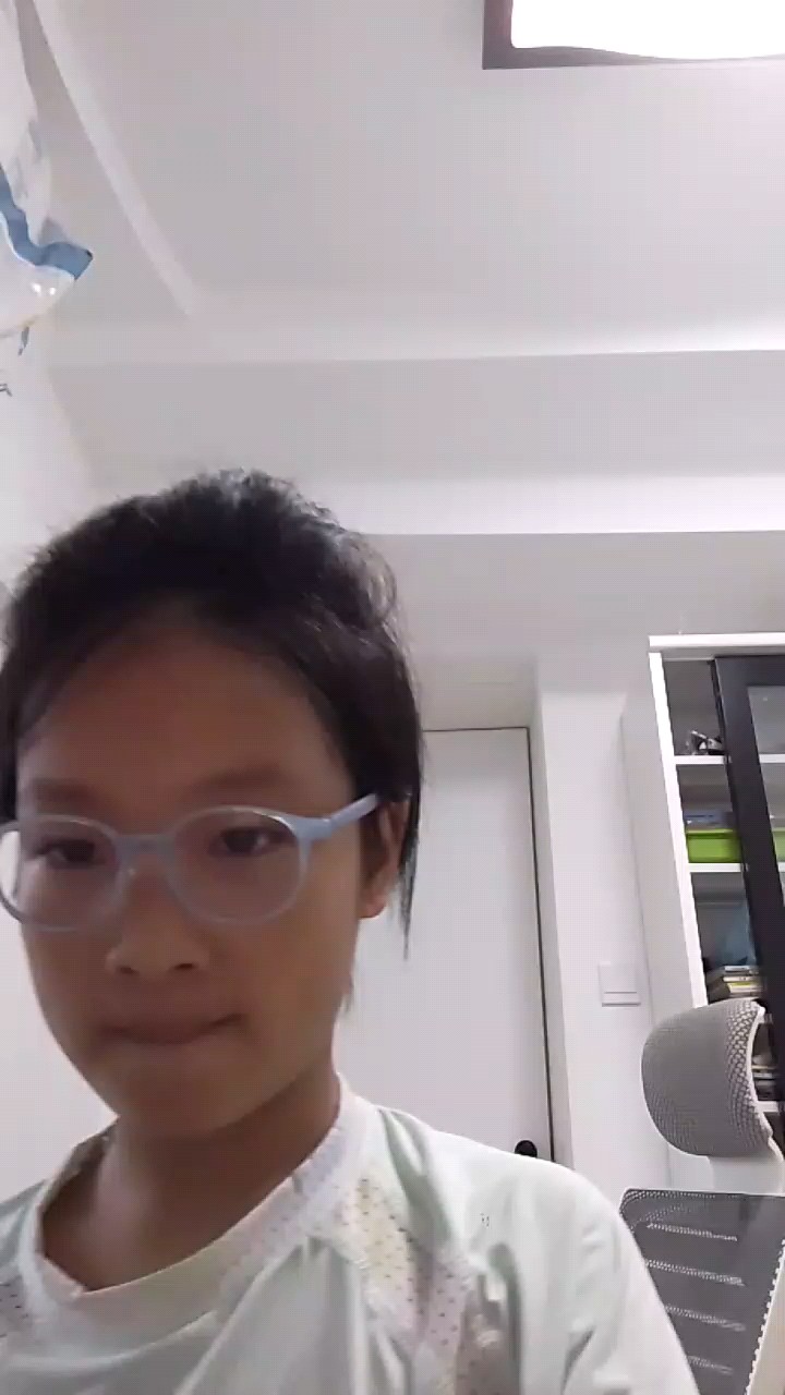 妈呀，声音怪怪的