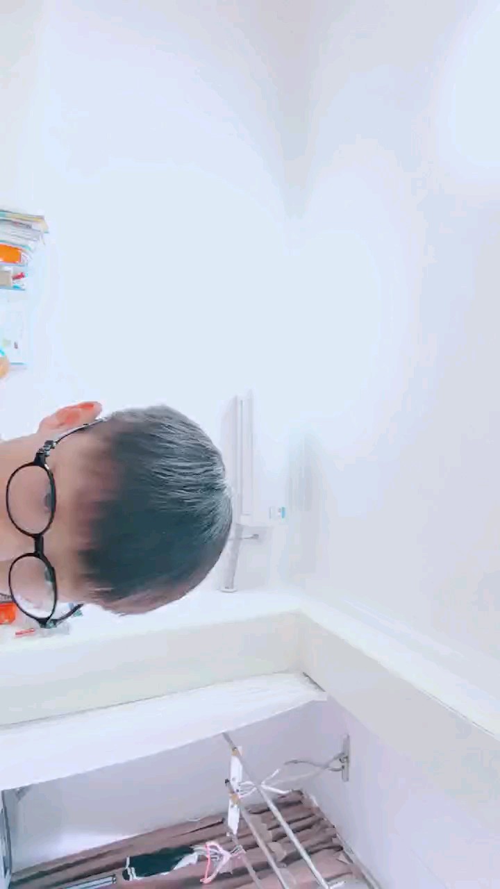 这首曲子太好听了！(^.^)（＾ｖ＾）Ｏ(≧∇≦)ＯＯ(≧∇≦)Ｏ(^.^)