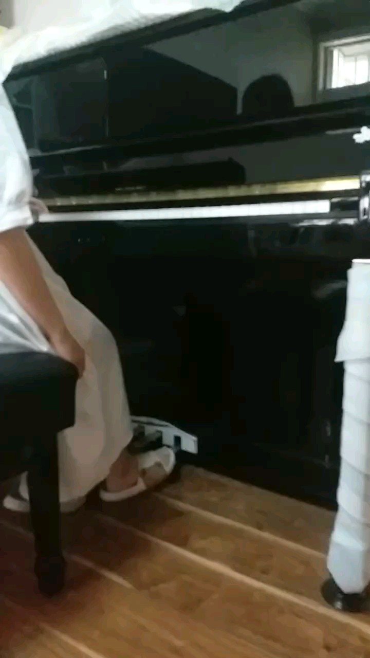 怎么说呢 每个人都有自己的风格吧，唯一不变的就是向往吧
