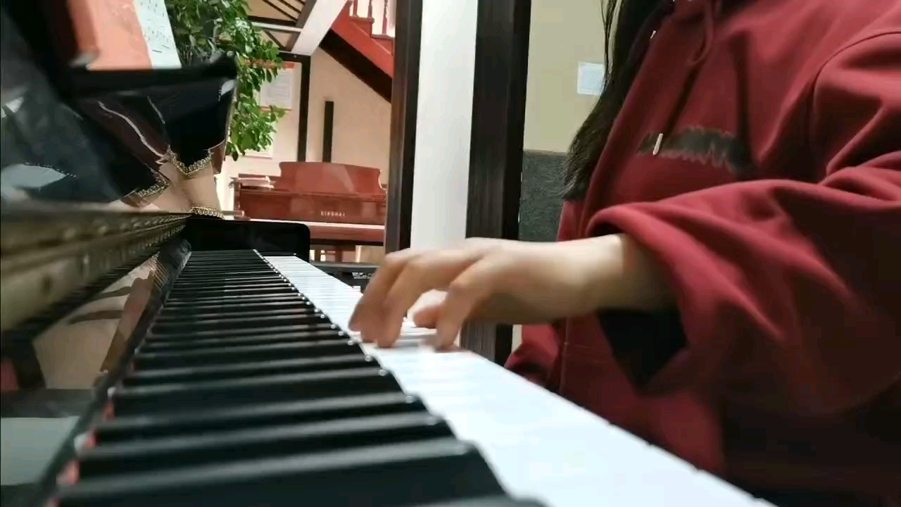 报告！捕获一群在琴键上开派对的小天鹅，旋律一响，快乐就藏不住了～💃