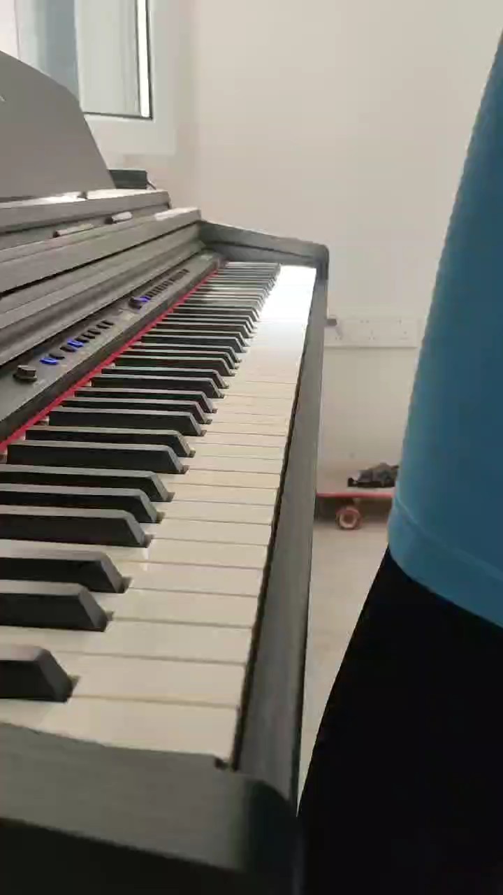 笫一首自学曲